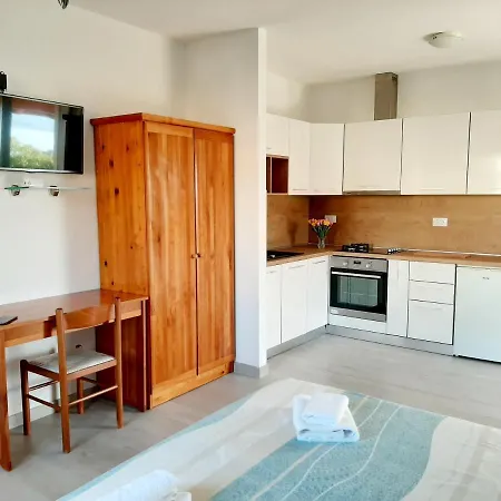 Grace - Sea View Πανσιόν 3*