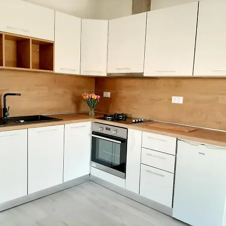 Grace - Sea View בית הארחה