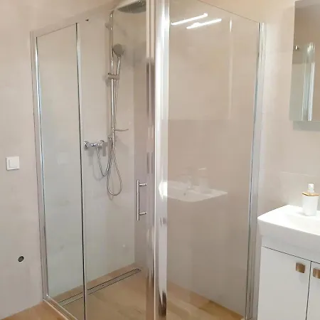 Grace - Sea View בית הארחה 3*